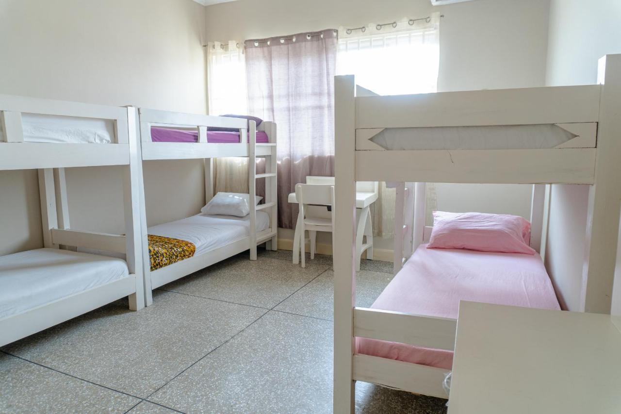 Brannic Lodge Akra Dış mekan fotoğraf